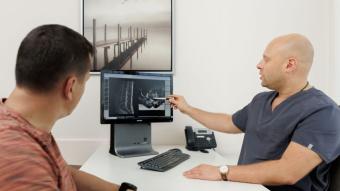 Neiroķirurgs, vertebrologs Rihards Ļuļēns