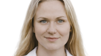 Reimatologs Elīna Skaida